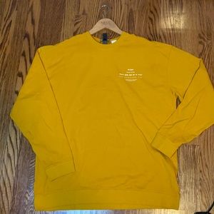 Levi’s long sleeve t-shit